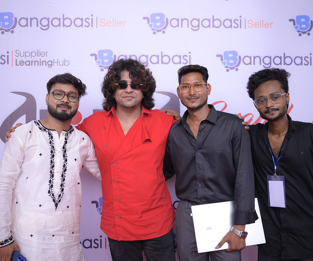 Supratip Bhattacharya (Singer)